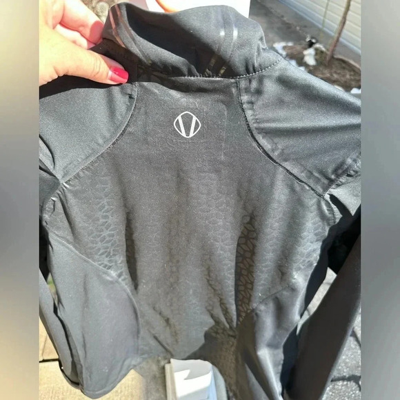Sunice Performance Apparel - Women's Onassis Waterproof Lightweight Full Zip - Picture 3 of 7